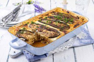 moussaka lchf cu vinete la cuptor