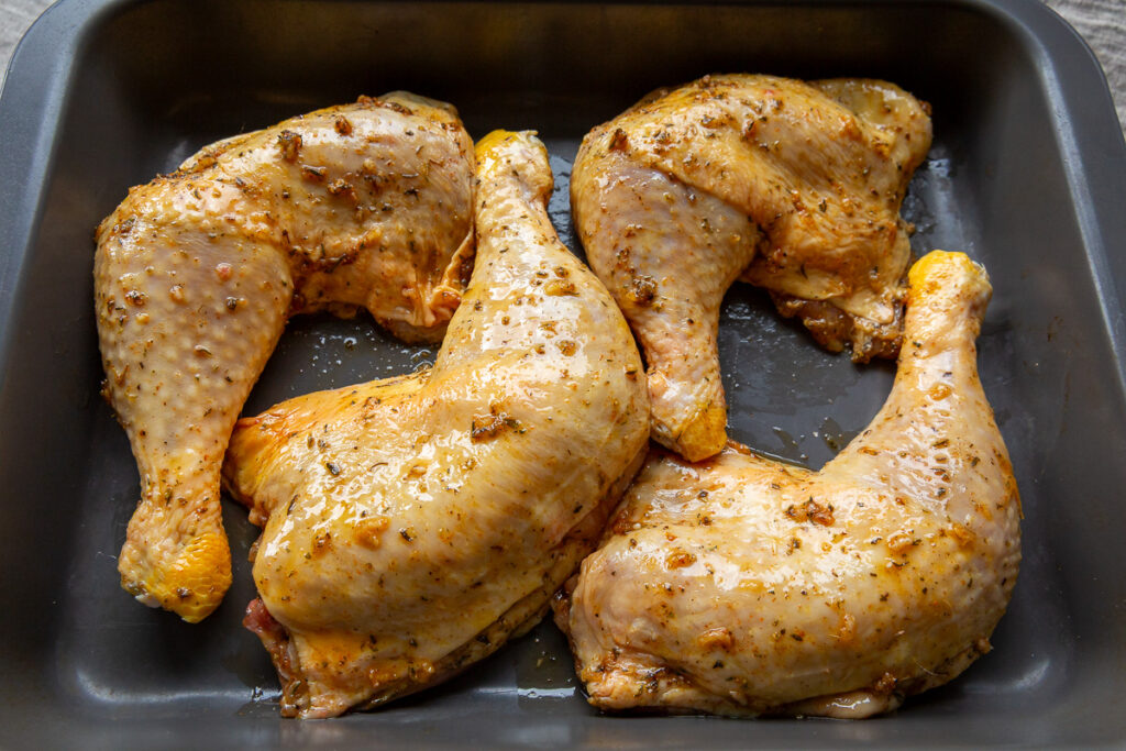 pulpe de pui la cuptor in tava, proaspete marinate